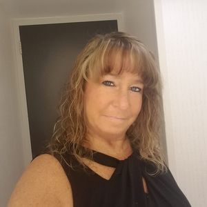 Meet your Posher, Vicki